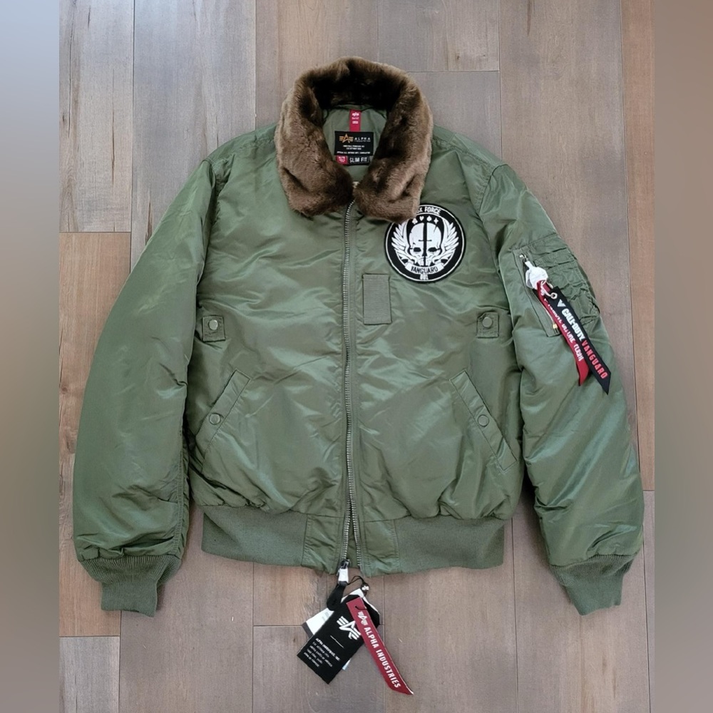 XL- Alpha Industries x COD LIMITED Edition bomber jacket